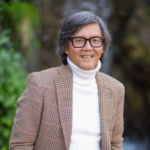 portrait of Scott Robert Lim