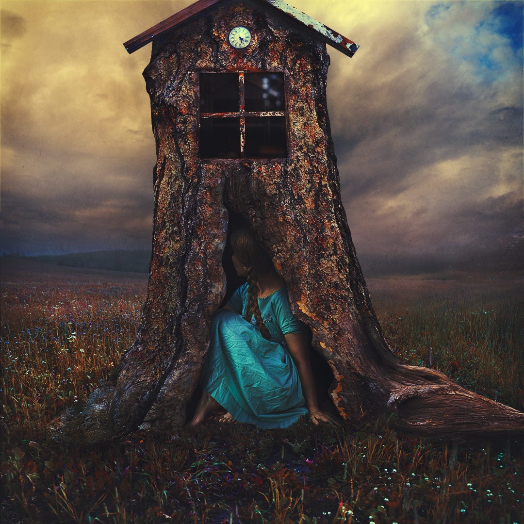 Photo by Brooke Shaden. Sony Alpha 7R V. Sony 24-70mm f/2.8 G Master II.