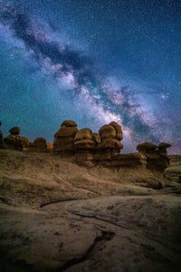 https://alphauniverseglobal.media.zestyio.com/Alpha-Universe-A7RV-Astro-Nate-Luebbe-8.jpg?height=300&fit=bounds