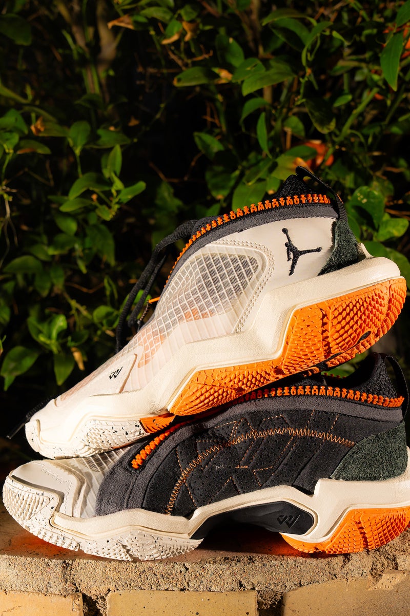 https://alphauniverseglobal.media.zestyio.com/Alpha-Universe-Amanda-Cain-Shoes-JordanWhyNotxHonorThyGift-2.jpg?height=1200&fit=bounds