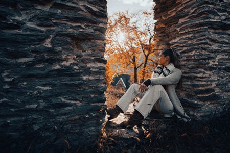 https://alphauniverseglobal.media.zestyio.com/Alpha-Universe-Andrew-Geraci-FallRoadTrip-16.jpg?height=300&fit=bounds