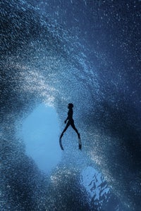 https://alphauniverseglobal.media.zestyio.com/Alpha-Universe-BTS-Benjami-n-Ya-var-Galaxy.JPG?height=300&fit=bounds