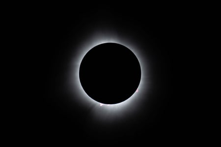 https://alphauniverseglobal.media.zestyio.com/Alpha-Universe-BTS-Damian-Chlanda-3.jpg?height=300&fit=bounds