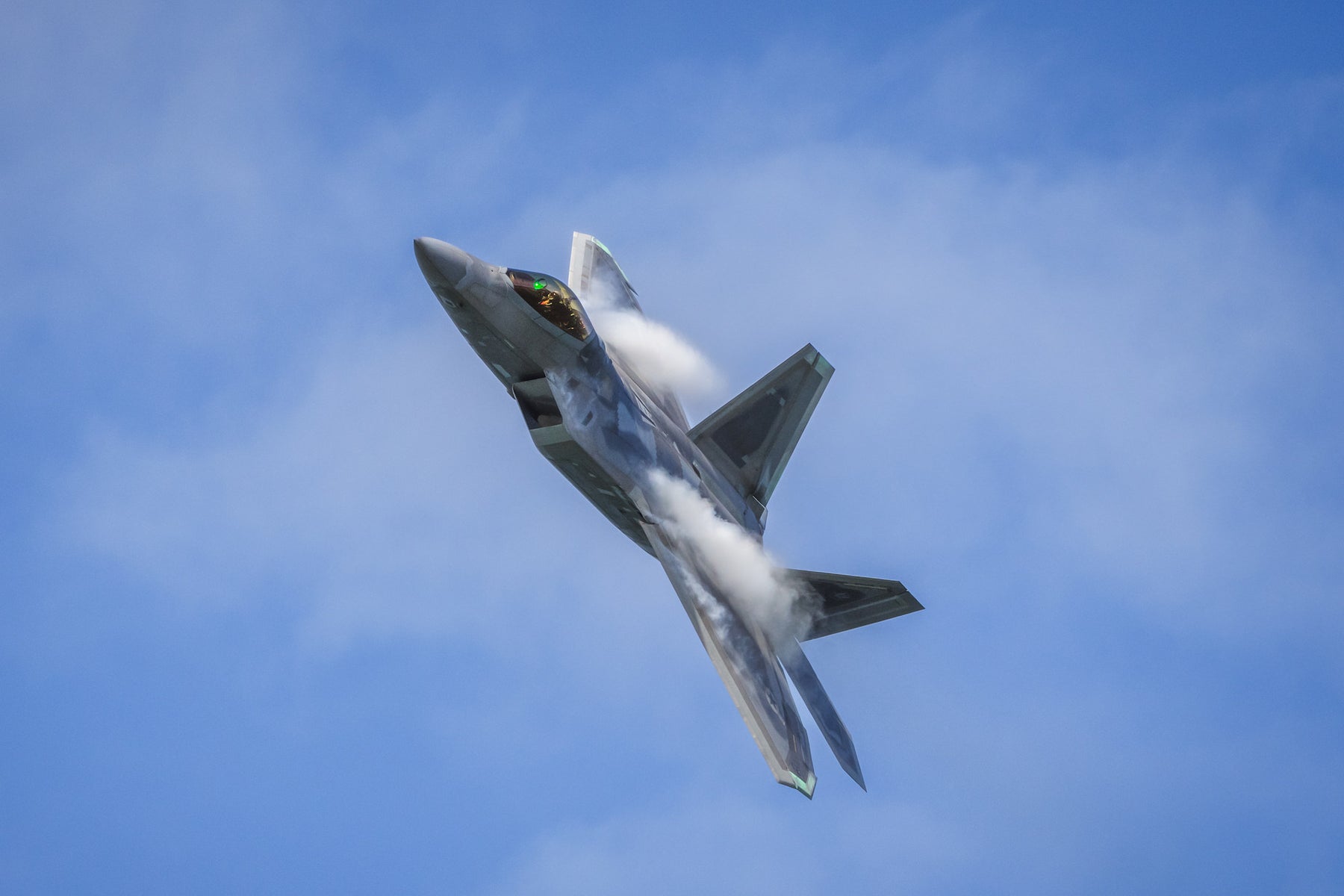 https://alphauniverseglobal.media.zestyio.com/Alpha-Universe-BTS-Fleet-Week-Andrew-Eggers-15.jpg?height=1200&fit=bounds