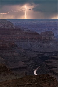 https://alphauniverseglobal.media.zestyio.com/Alpha-Universe-BTS-Gary-Hart-Grand-Canyon-Lightning-3.jpg?height=300&fit=bounds
