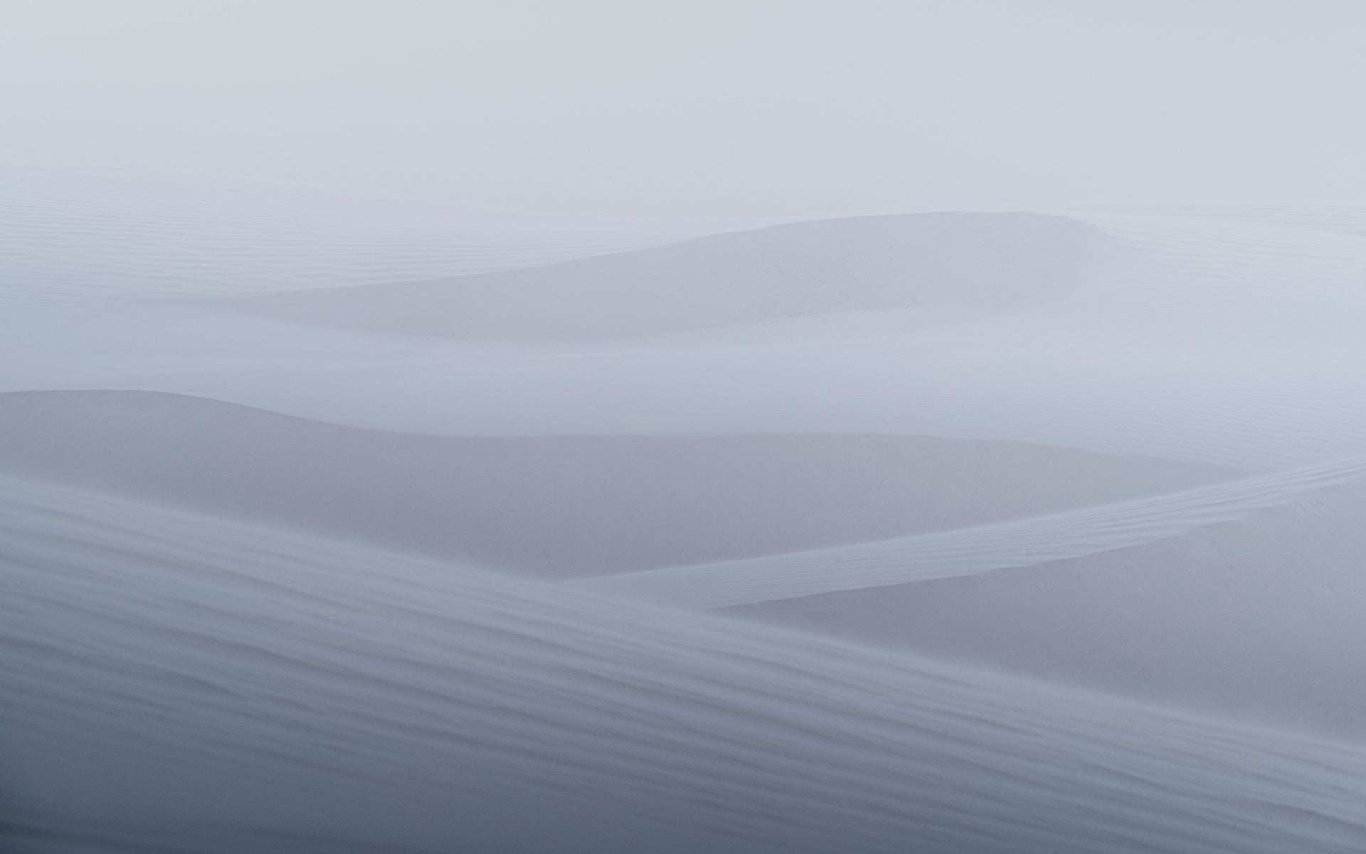 https://alphauniverseglobal.media.zestyio.com/Alpha-Universe-BTS-Ryan-Ditch-White-Sands-Main.jpg?height=1200&fit=bounds