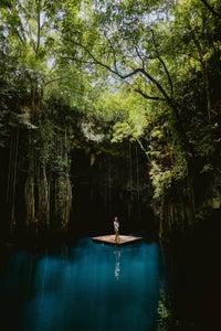 https://alphauniverseglobal.media.zestyio.com/Alpha-Universe-BTS-Sarah-Teng-2025-13.jpg?height=300&fit=bounds