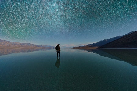 https://alphauniverseglobal.media.zestyio.com/Alpha-Universe-BTS-Stan-Moniz-Death-Valley-Star-Trail-Reflection-Final.jpg?height=300&fit=bounds