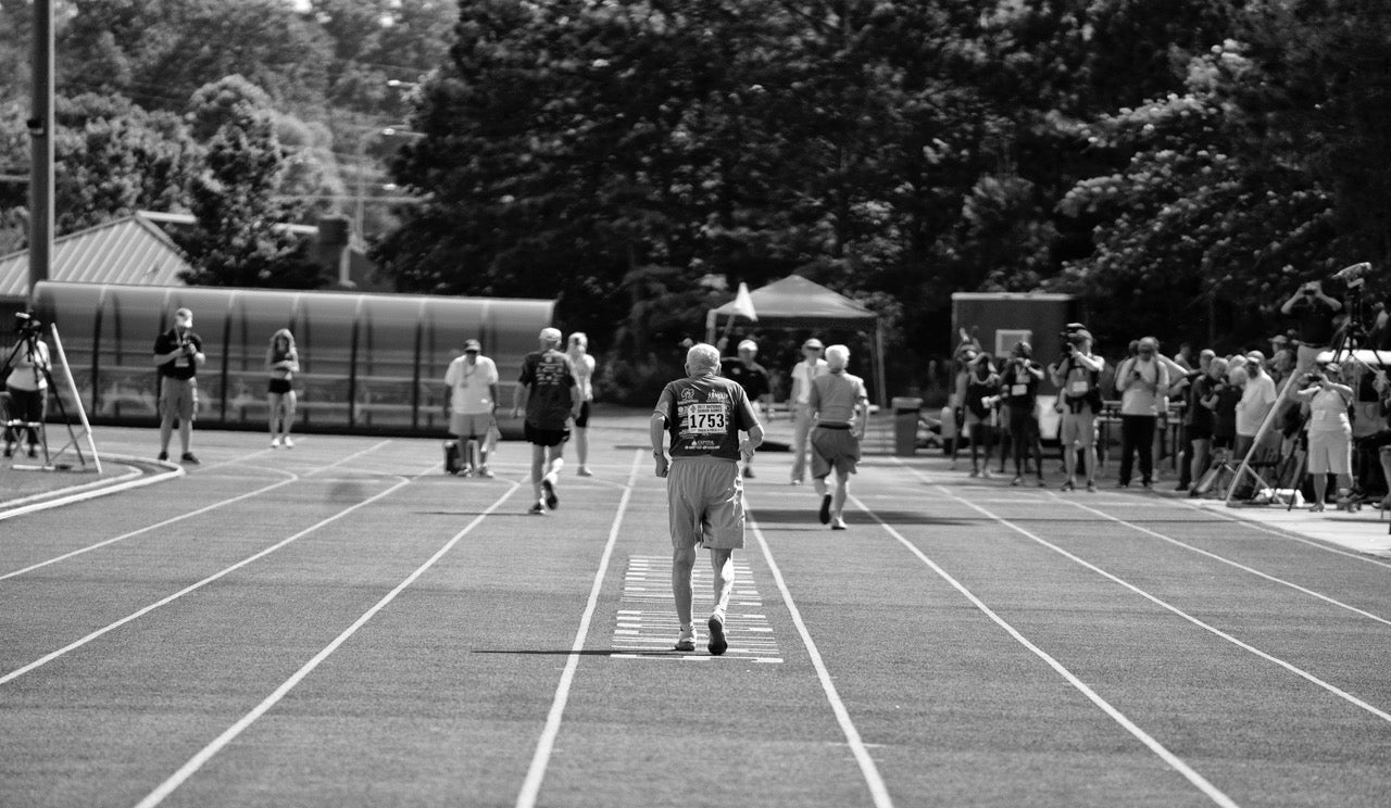 https://alphauniverseglobal.media.zestyio.com/Alpha-Universe-BUR170610SeniorGames_Birmingham_Day5_-0360bwMR.jpeg?height=1200&fit=bounds
