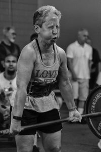 https://alphauniverseglobal.media.zestyio.com/Alpha-Universe-BUR190223SeniorPowerlifters_1068bwMR.jpeg?height=300&fit=bounds