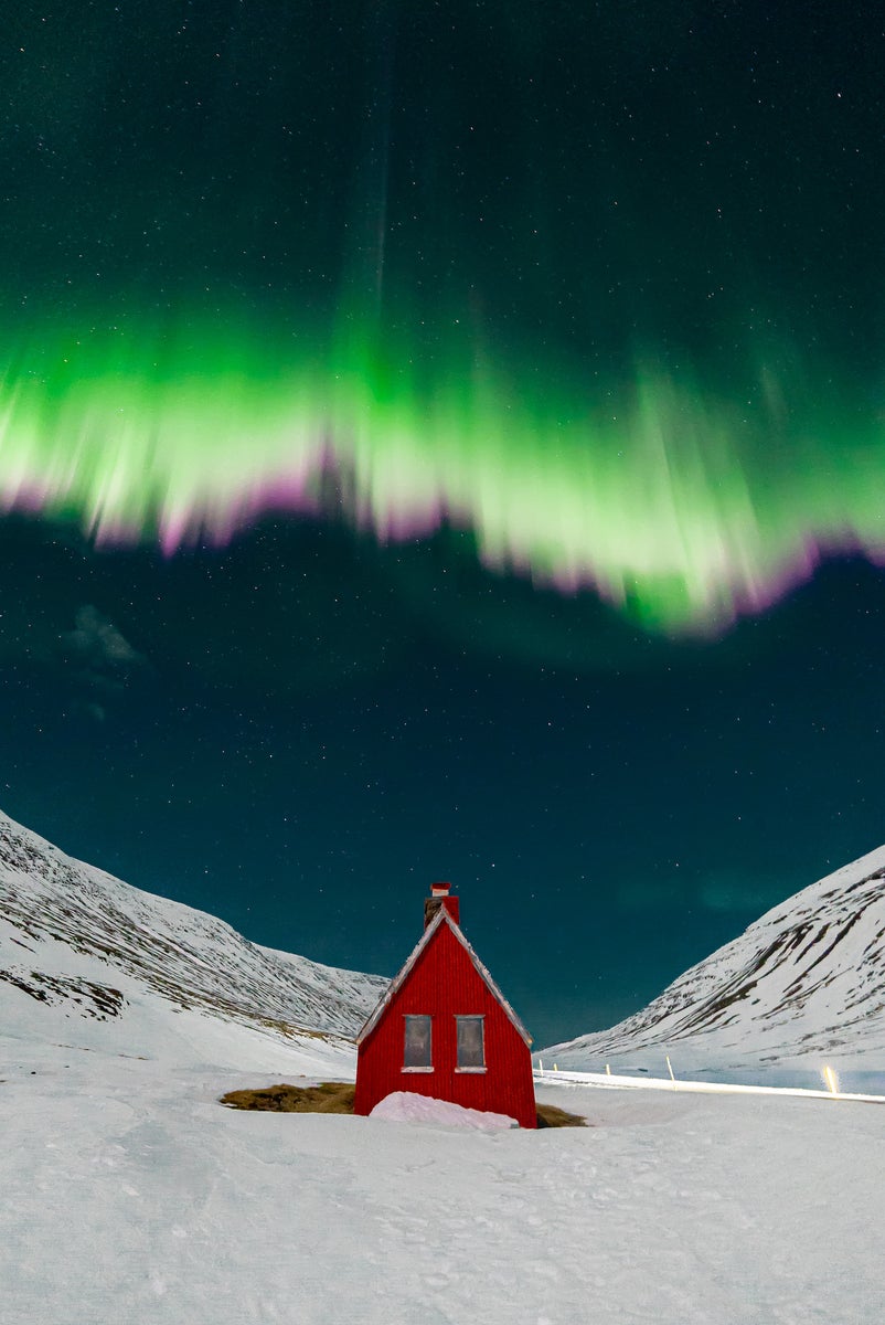 https://alphauniverseglobal.media.zestyio.com/Alpha-Universe-Best-Of-2023-Chris-Burkard.jpg?height=1200&fit=bounds