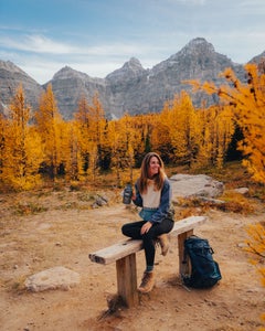 https://alphauniverseglobal.media.zestyio.com/Alpha-Universe-Fall-Color-Cate-Schweitzer-15.jpg?height=300&fit=bounds