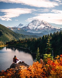 https://alphauniverseglobal.media.zestyio.com/Alpha-Universe-Fall-Color-Jesse-Roos-11.jpg?height=300&fit=bounds