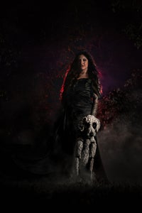 https://alphauniverseglobal.media.zestyio.com/Alpha-Universe-Halloween-Garrette-Baird-2.JPG?height=300&fit=bounds