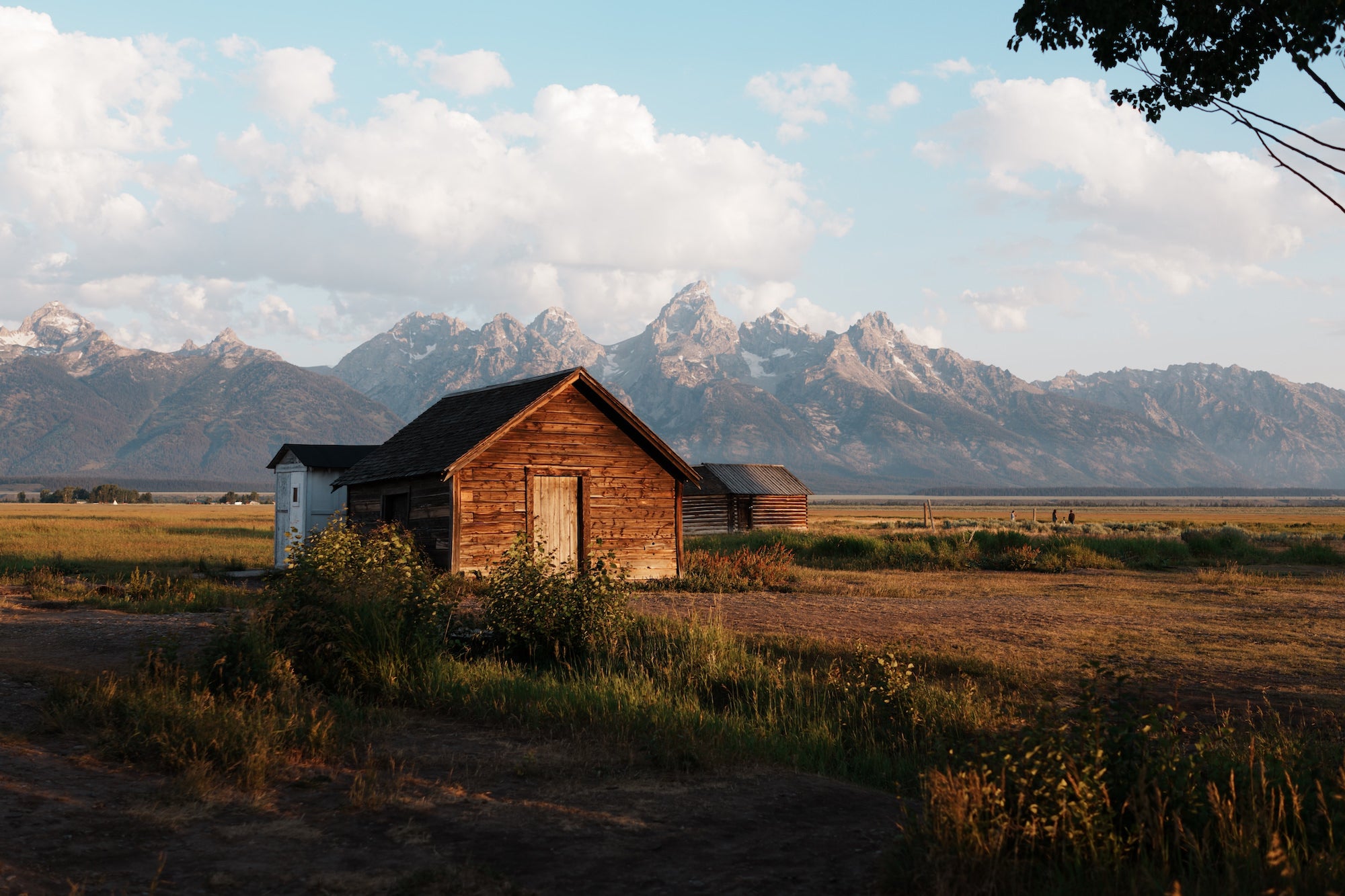 Kyle Meshna captures a landscape with the RX1R III