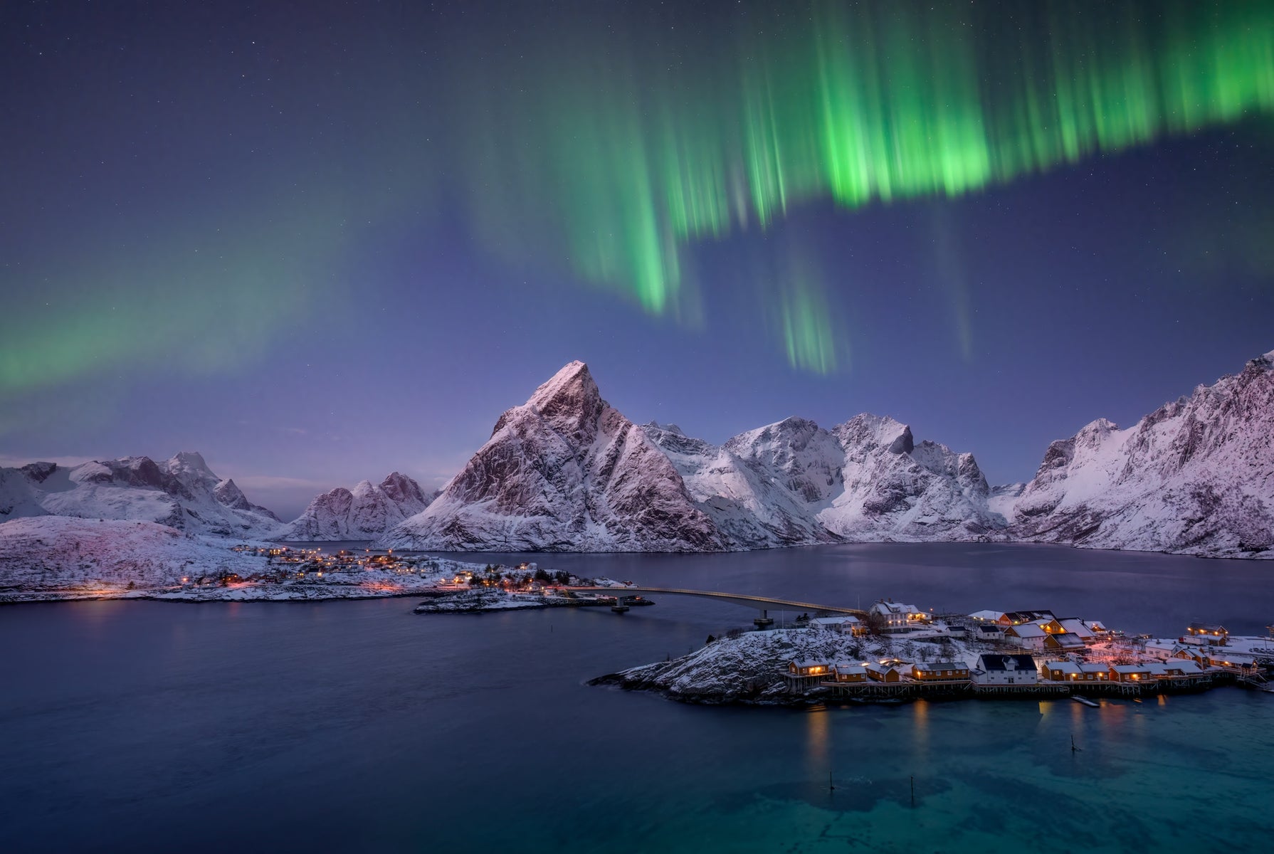 https://alphauniverseglobal.media.zestyio.com/Alpha-Universe-Nightscapes-Tips-Rachel-Ross-11.jpg?height=1200&fit=bounds