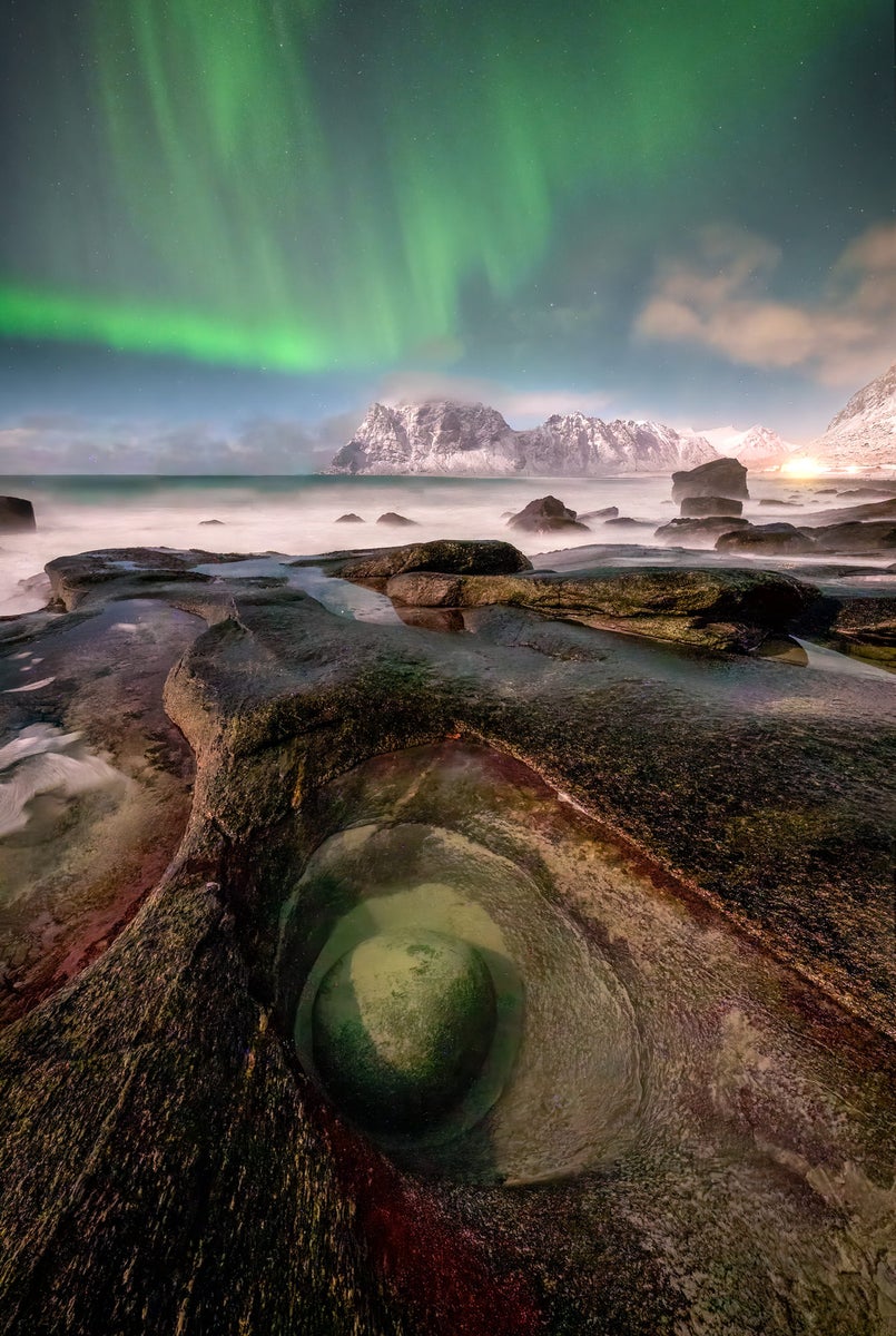 https://alphauniverseglobal.media.zestyio.com/Alpha-Universe-Nightscapes-Tips-Rachel-Ross-13.jpg?height=1200&fit=bounds