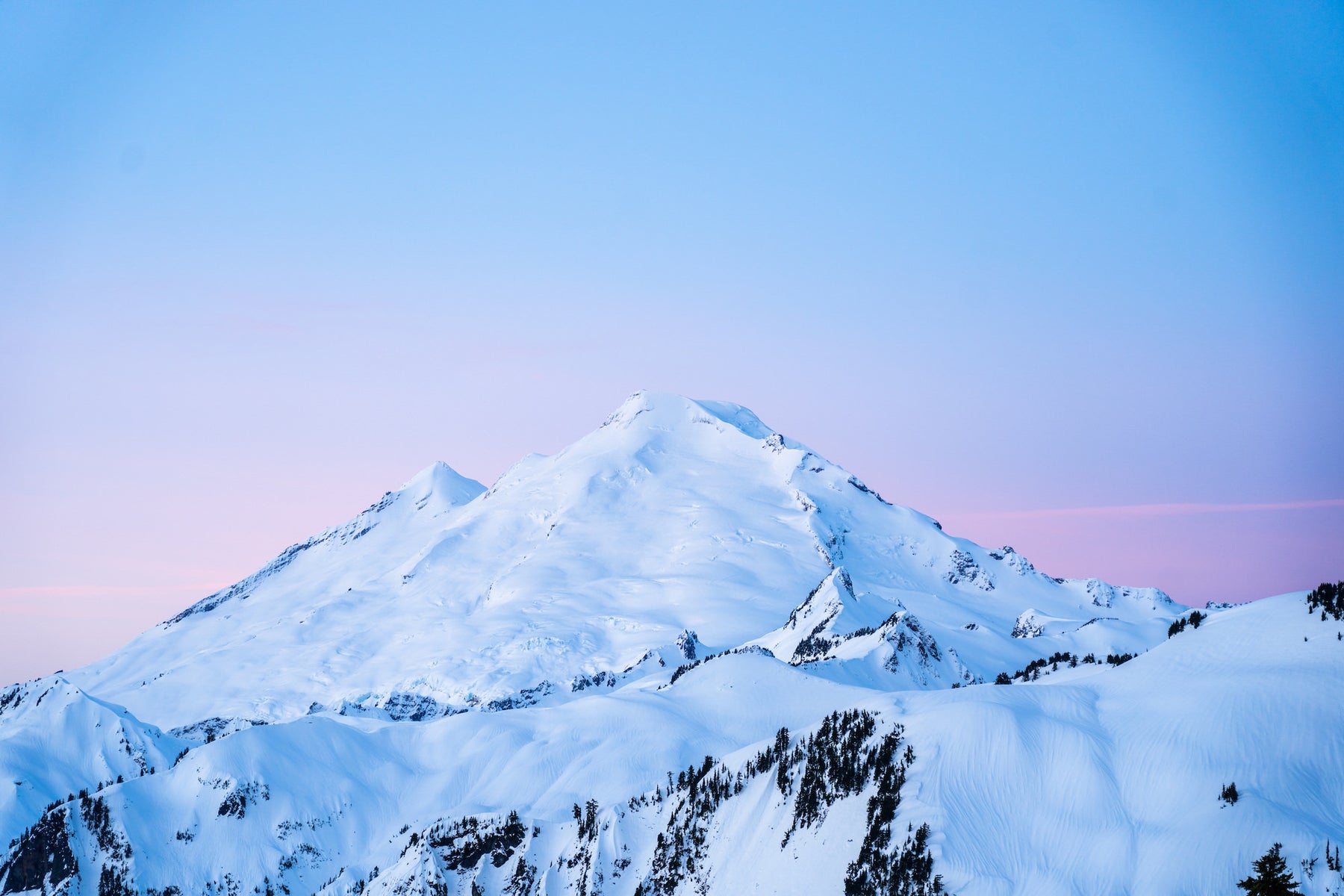 https://alphauniverseglobal.media.zestyio.com/Alpha-Universe-PNWLandscapes-Sarina-Pizzala-1.jpg?height=1200&fit=bounds