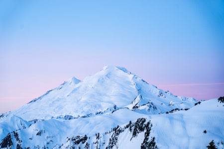https://alphauniverseglobal.media.zestyio.com/Alpha-Universe-PNWLandscapes-Sarina-Pizzala-1.jpg?height=300&fit=bounds