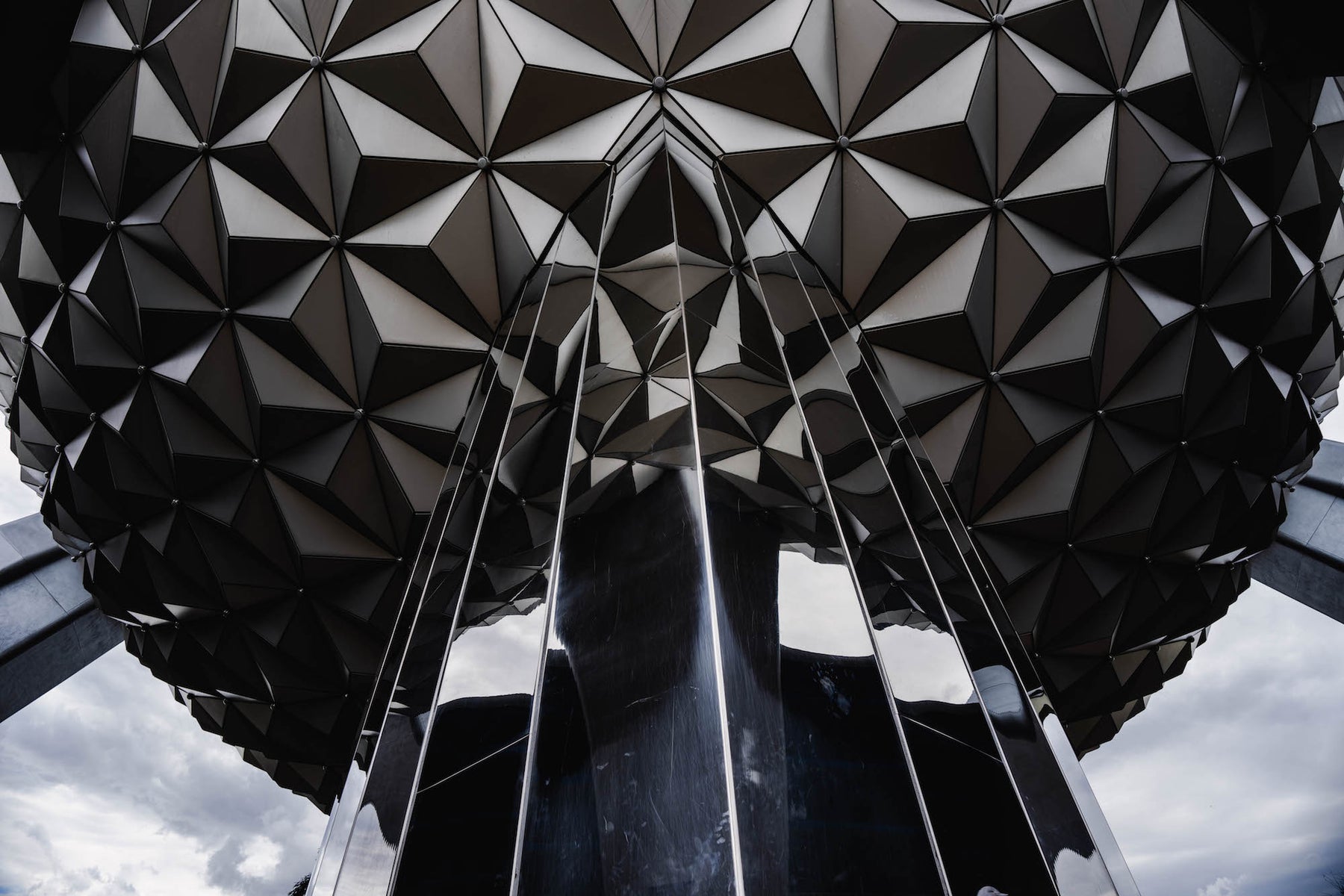 https://alphauniverseglobal.media.zestyio.com/Alpha-Universe-Photo-By-Drew-Geraci-1635-4.jpg?height=1200&fit=bounds