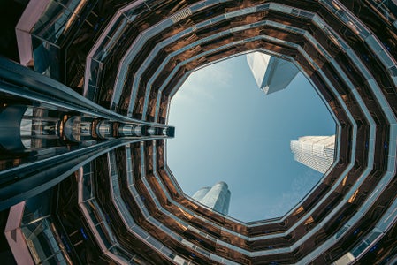 https://alphauniverseglobal.media.zestyio.com/Alpha-Universe-Photo-By-Sal-DAlia-1635-6.jpg?height=300&fit=bounds