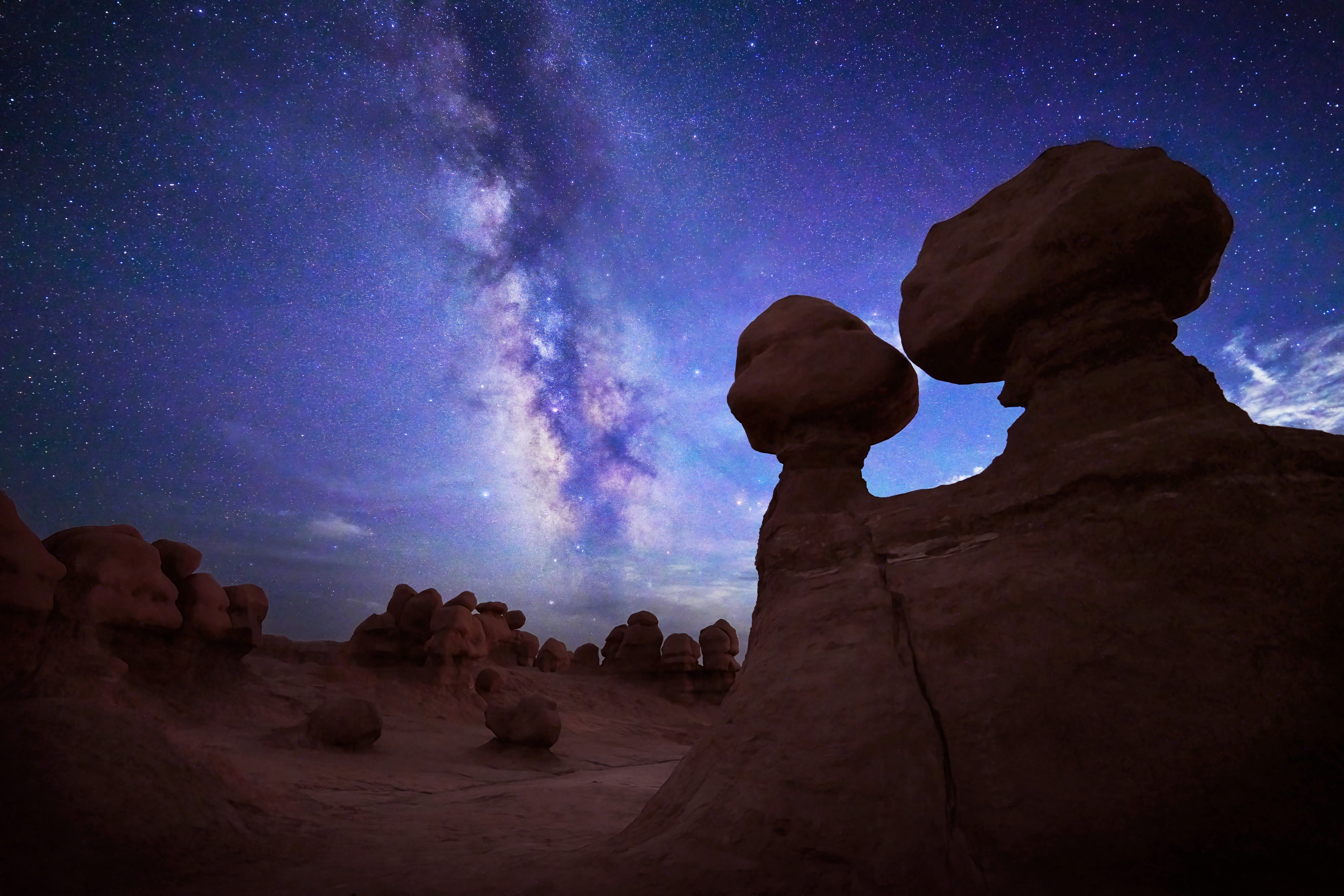 Alpha-Universe-Photo-by-Autumn-Schrock-autumn-schrock_goblin-valley-astro-1.jpg