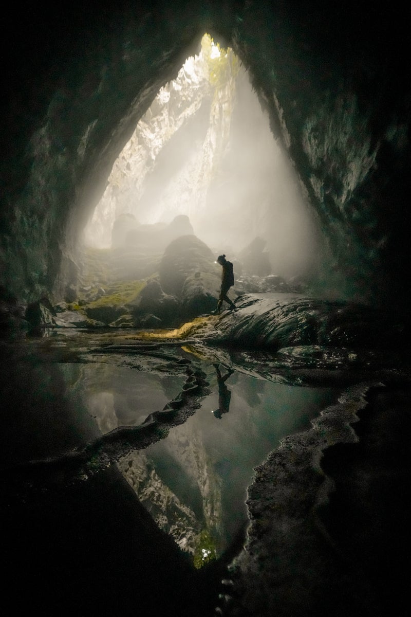 https://alphauniverseglobal.media.zestyio.com/Alpha-Universe-Photo-by-L-Renee-LBlount_2022_Son-Dong-Cave-62.BJscXkQLNj.jpg?height=1200&fit=bounds