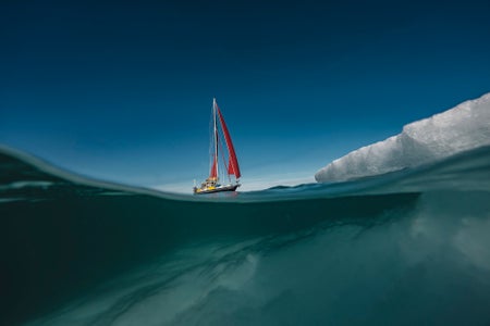 https://alphauniverseglobal.media.zestyio.com/Alpha-Universe-Polar-Passage-Renan-Ozturk-19.jpg?height=300&fit=bounds