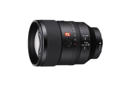 https://alphauniverseglobal.media.zestyio.com/Alpha-Universe-Portrait-Sony135mm-F18-G-Master-1.jpg?height=300&fit=bounds