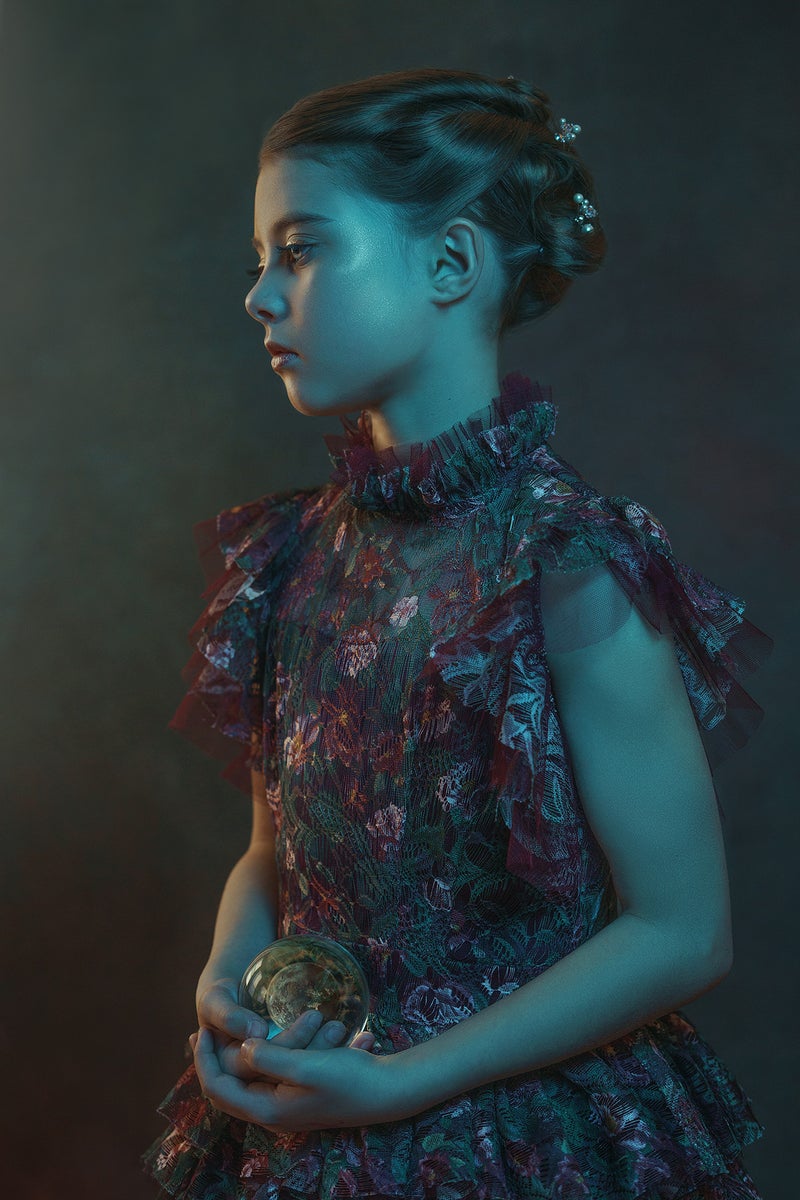 https://alphauniverseglobal.media.zestyio.com/Alpha-Universe-Rachel-Penry-Langlois-PenryStudioFortuneTeller.jpg?height=1200&fit=bounds