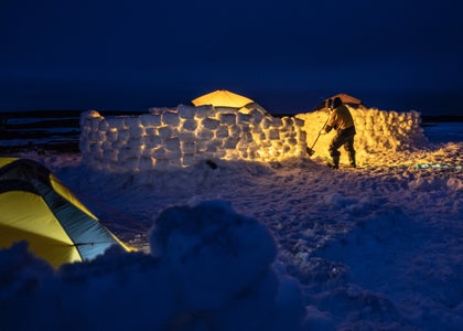 https://alphauniverseglobal.media.zestyio.com/Alpha-Universe-Renan-Ozturk-Field-Notes-Lava-Lake-8.jpg?height=300&fit=bounds