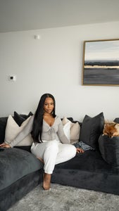 https://alphauniverseglobal.media.zestyio.com/Alpha-Universe-Simone-Sharice-7.jpg?height=300&fit=bounds