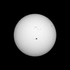 Solar Photography 101: See How This Astronomer Photographs The Sun With ...