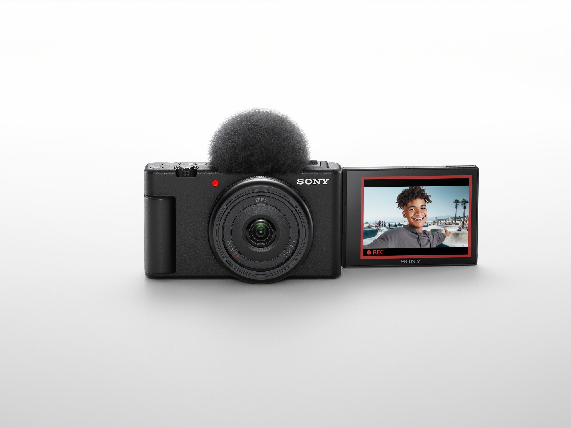 Sony Electronics Expands Vlogging Line-Up With New ZV-1F Camera 