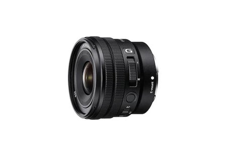 https://alphauniverseglobal.media.zestyio.com/Alpha-Universe-Vlogging-Lens-10-20mm.jpg?height=300&fit=bounds