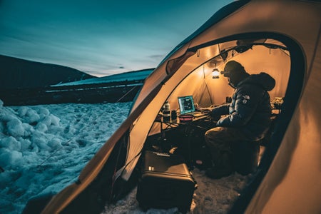 https://alphauniverseglobal.media.zestyio.com/Alpha-Universe-WIMB-2024-Renan-Ozturk-13.jpg?height=300&fit=bounds