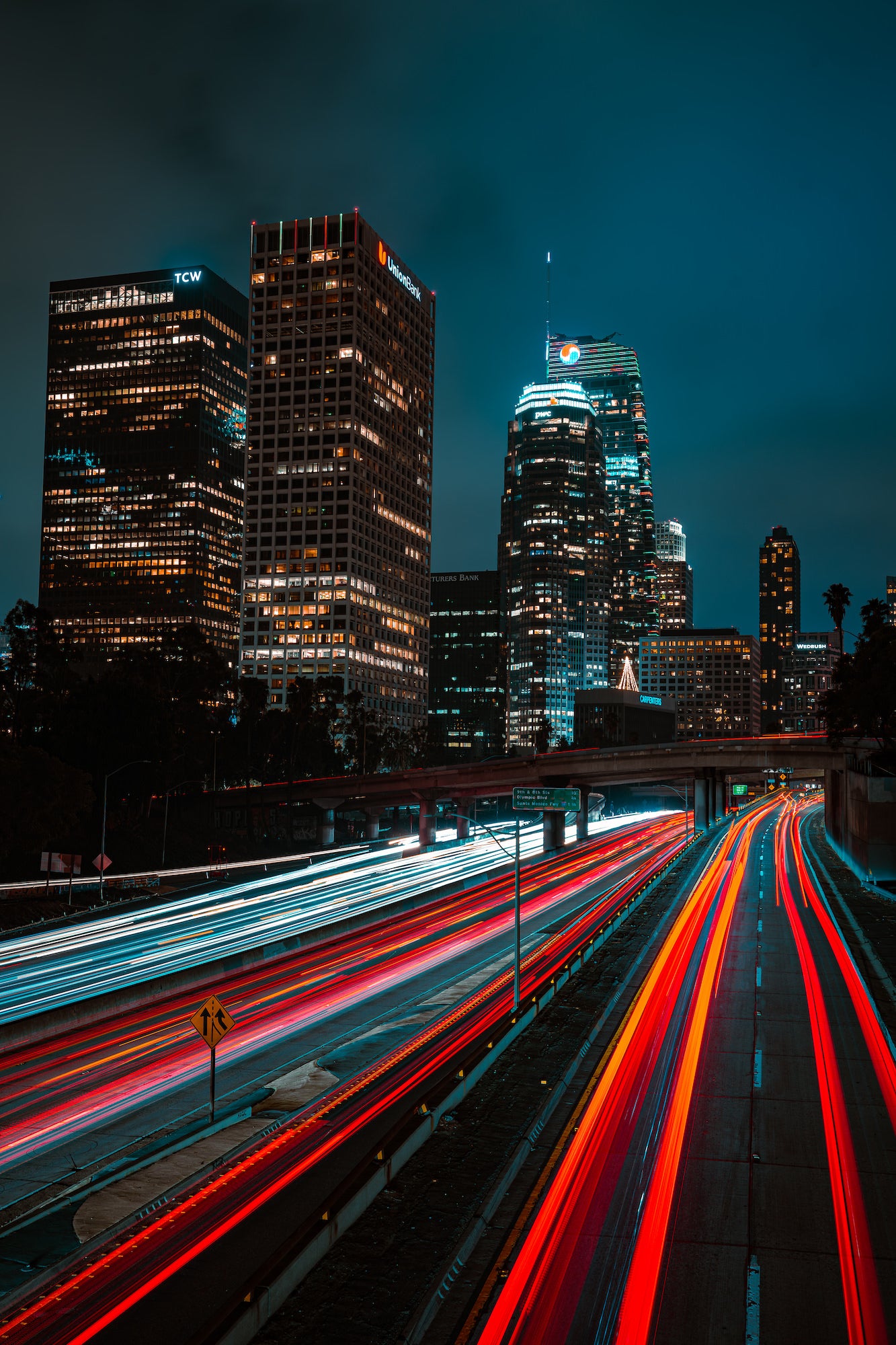 Photo by Aronne Chan. Alpha 7 III. 16-35mm f/2.8 G Master. 10-sec., f/7.1, ISO 50