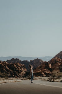 https://alphauniverseglobal.media.zestyio.com/Alpha-Universe-WIMB-Austin-Rupp-70200mm.jpg?height=300&fit=bounds