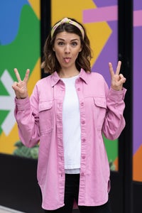 https://alphauniverseglobal.media.zestyio.com/Alpha-Universe-WIMB-Beth-Lavin-7.jpg?height=300&fit=bounds
