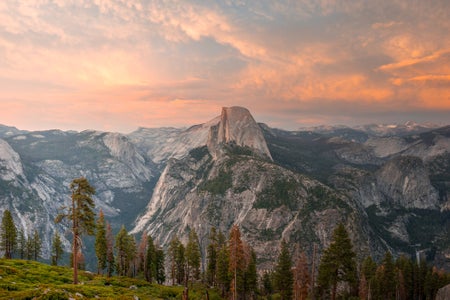 https://alphauniverseglobal.media.zestyio.com/Alpha-Universe-WIMB-Christina-Adele-GlacierPointSunset.jpg?height=300&fit=bounds