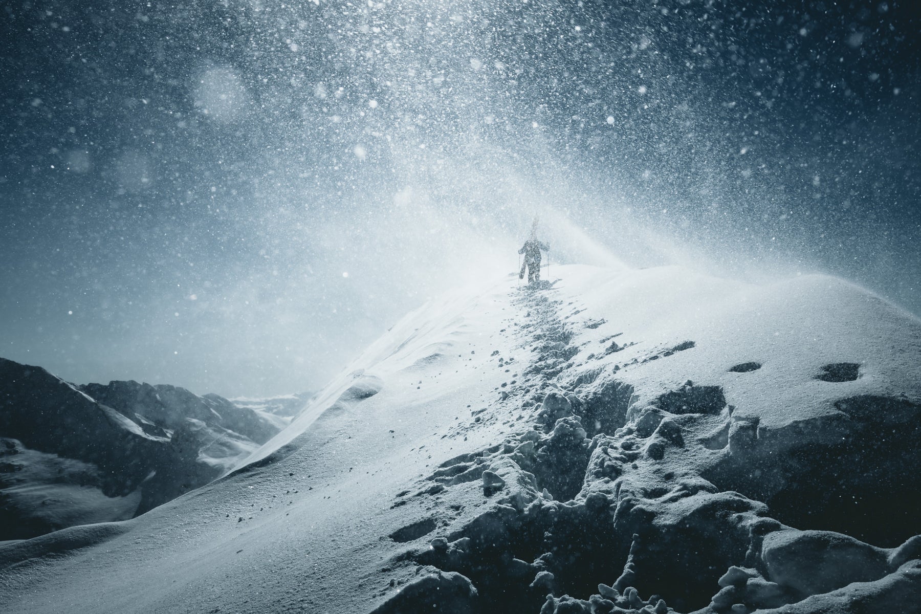 https://alphauniverseglobal.media.zestyio.com/Alpha-Universe-WIMB-Christoph-Oberschneider-5.jpg?height=1200&fit=bounds