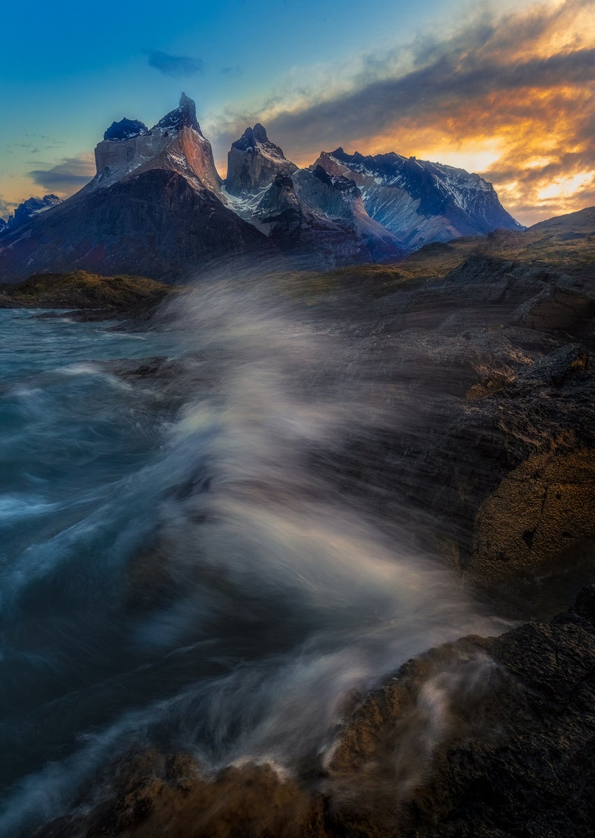 https://alphauniverseglobal.media.zestyio.com/Alpha-Universe-WIMB-Craig-Elson-Torres-del-Paine-Sunrise-Wave-Action.jpg?height=1200&fit=bounds