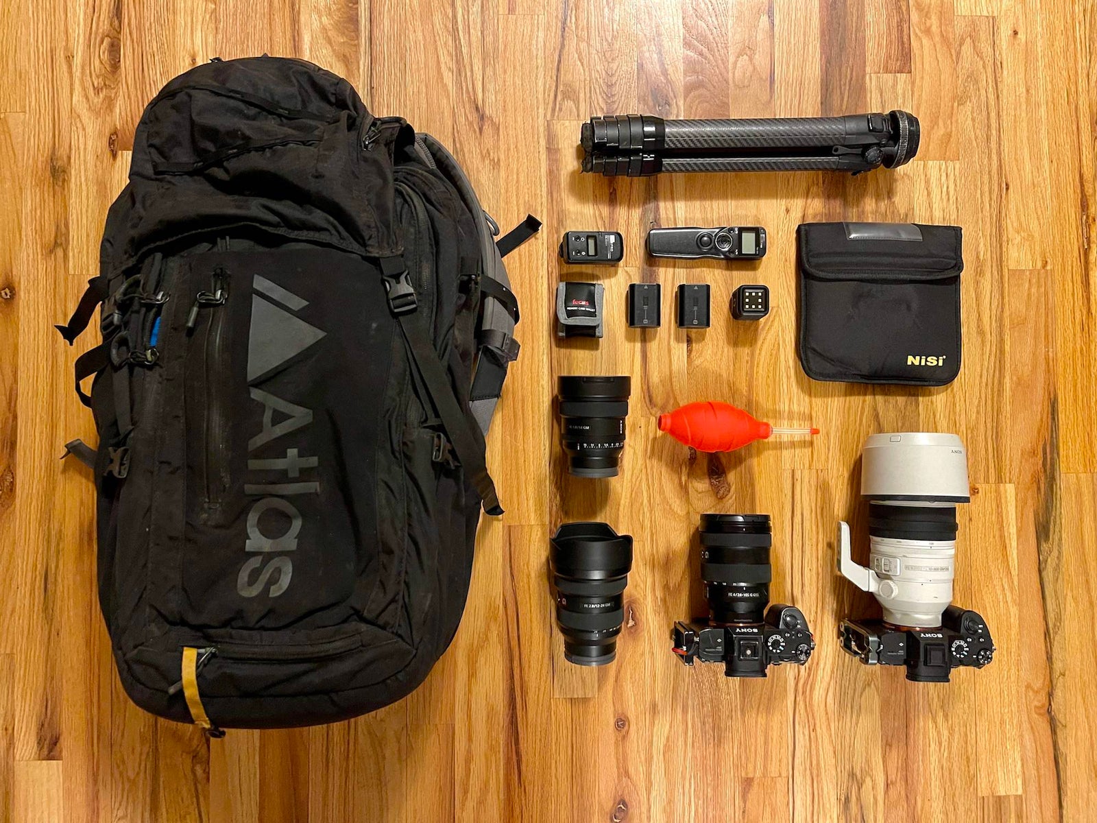 https://alphauniverseglobal.media.zestyio.com/Alpha-Universe-WIMB-David-Erichsen-Gear.JPG?height=1200&fit=bounds