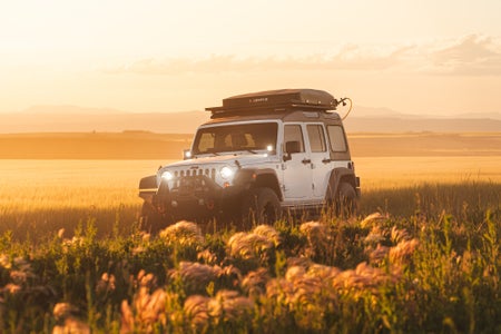 https://alphauniverseglobal.media.zestyio.com/Alpha-Universe-WIMB-Drew-Simms-Jeep-1.jpg?height=300&fit=bounds