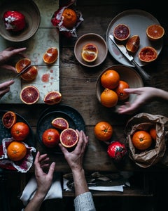 https://alphauniverseglobal.media.zestyio.com/Alpha-Universe-WIMB-Elisa-De-Cecchi-oranges.jpg?height=300&fit=bounds
