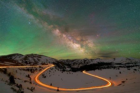 https://alphauniverseglobal.media.zestyio.com/Alpha-Universe-WIMB-Evan-Lobeto-4.jpg?height=300&fit=bounds