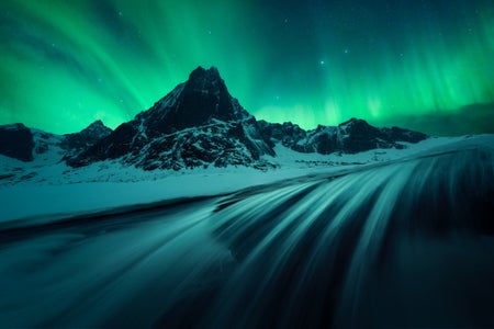 https://alphauniverseglobal.media.zestyio.com/Alpha-Universe-WIMB-Filip-Hrebenda-3.jpg?height=300&fit=bounds
