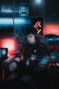 https://alphauniverseglobal.media.zestyio.com/Alpha-Universe-WIMB-Ivan-Wong-16.jpg?height=300&fit=bounds