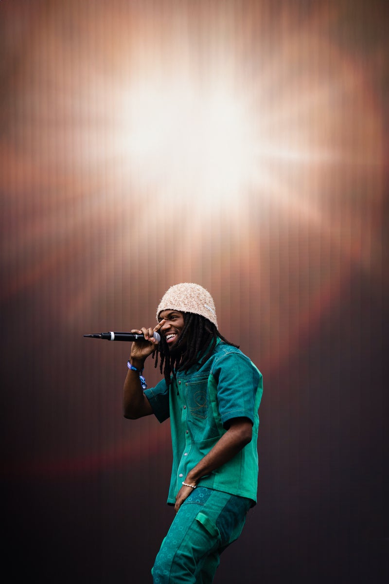 https://alphauniverseglobal.media.zestyio.com/Alpha-Universe-WIMB-Jeremy-Cohen-Concert-10.jpg?height=1200&fit=bounds
