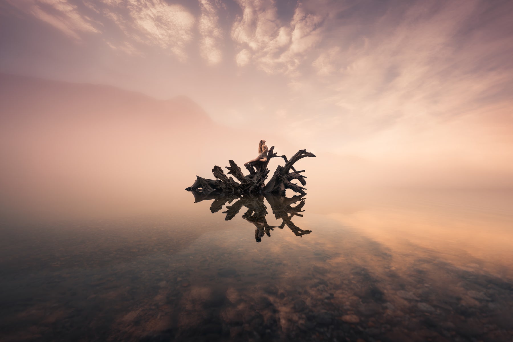 https://alphauniverseglobal.media.zestyio.com/Alpha-Universe-WIMB-Lizzy-Gadd-10.jpg?height=1200&fit=bounds